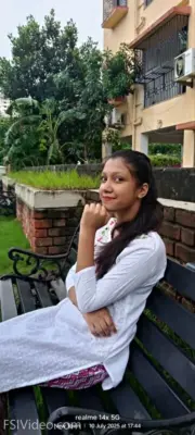 Bengali Artist Nude Posing And Bathing Wet Pics