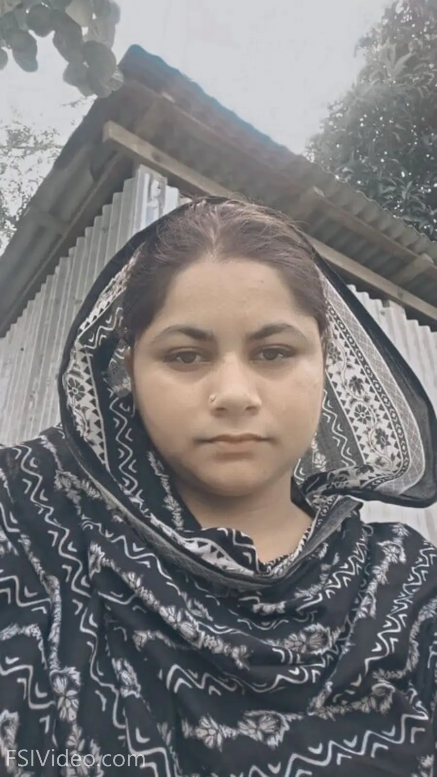 Bengali Huge Ass Wife Looks Unsatisfied In Nude