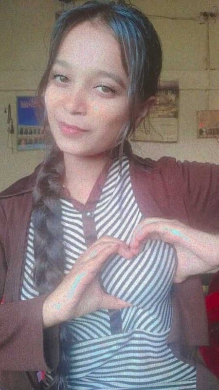 Indian Beautician Girl Nude Photos Exposed Exclusive