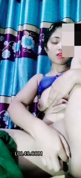 Bengali Girl Pink Pussy Fingering On Video Call - Thumbnail 5