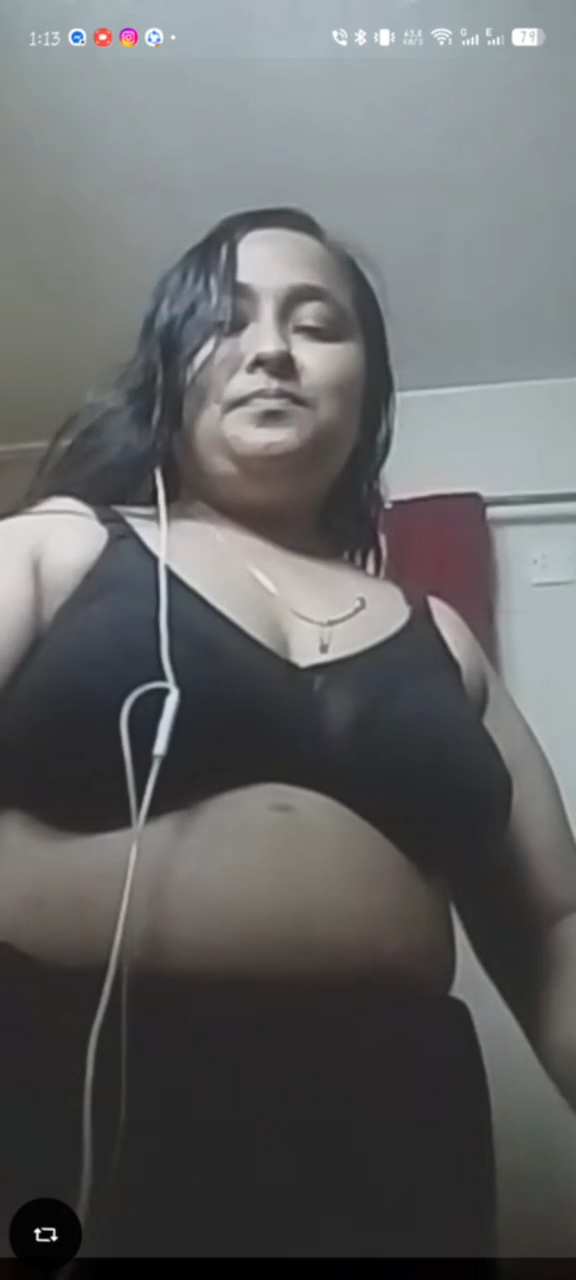 Big Ass Aunty Striptease Nude Show For Secret Lover - Thumbnail 3