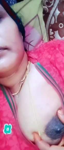Cheating Bhabhi Shows Boobs And Pussy To Secret Lover - Thumbnail 2