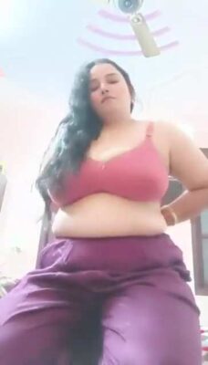 Chubby Maal Stripping And Naked Body Showing - Thumbnail 2