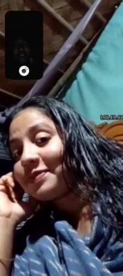Chubby Village Aunty Shows Nude Figure On Video Call - Thumbnail 3