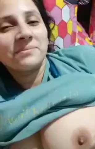 Cute Girl Huge Boobs Playing Viral Selfie Video - Thumbnail 1