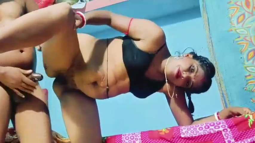 Desi Porn Erotic Bhabhi Nude Sex With Husband Brother - Thumbnail 4