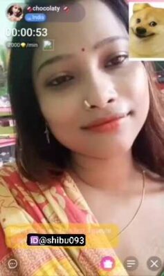 Hot Wife On Chamet Goes Nude During Paid Viral Cam Chat - Thumbnail 2