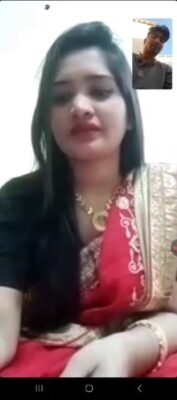 Saree Stripping Live Cam Masturbation By Horny Ex-GF - Thumbnail 2