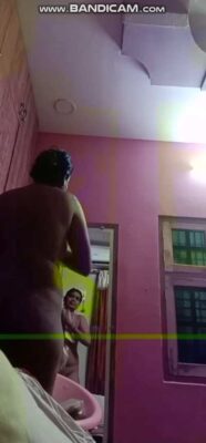 Sister After Bath Nude Wet Body Showing Before Dressing - Thumbnail 1