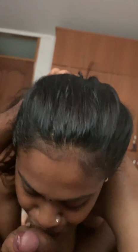 Tamil Wife Sloppy Blowjob And Pussy Lick Viral MMS - Thumbnail 1
